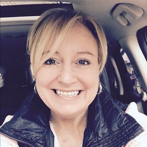 Meet your Posher, Sabrina